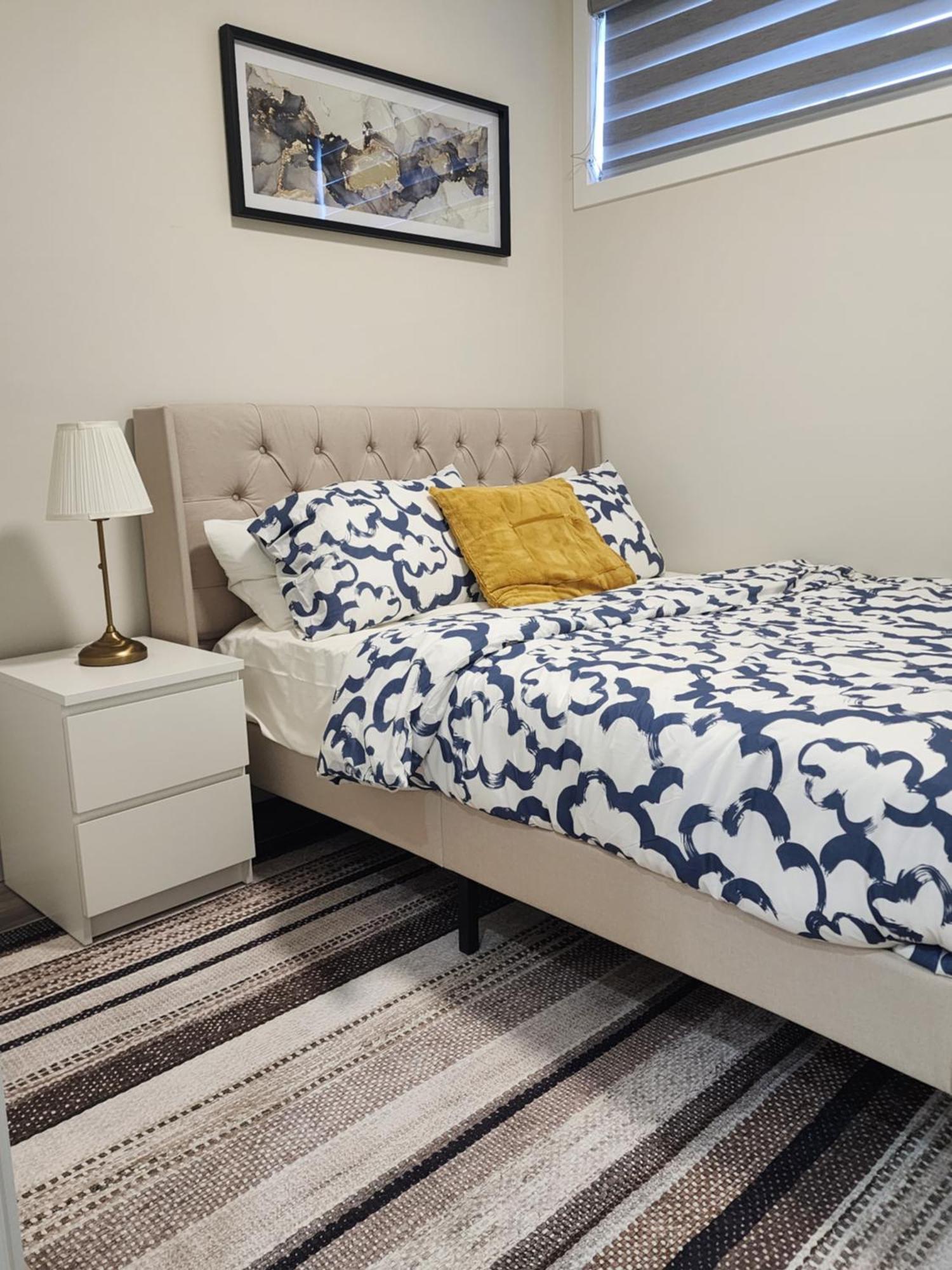Trendy 2-Bed Oasis Awaits! Apartamento YYC Exterior foto